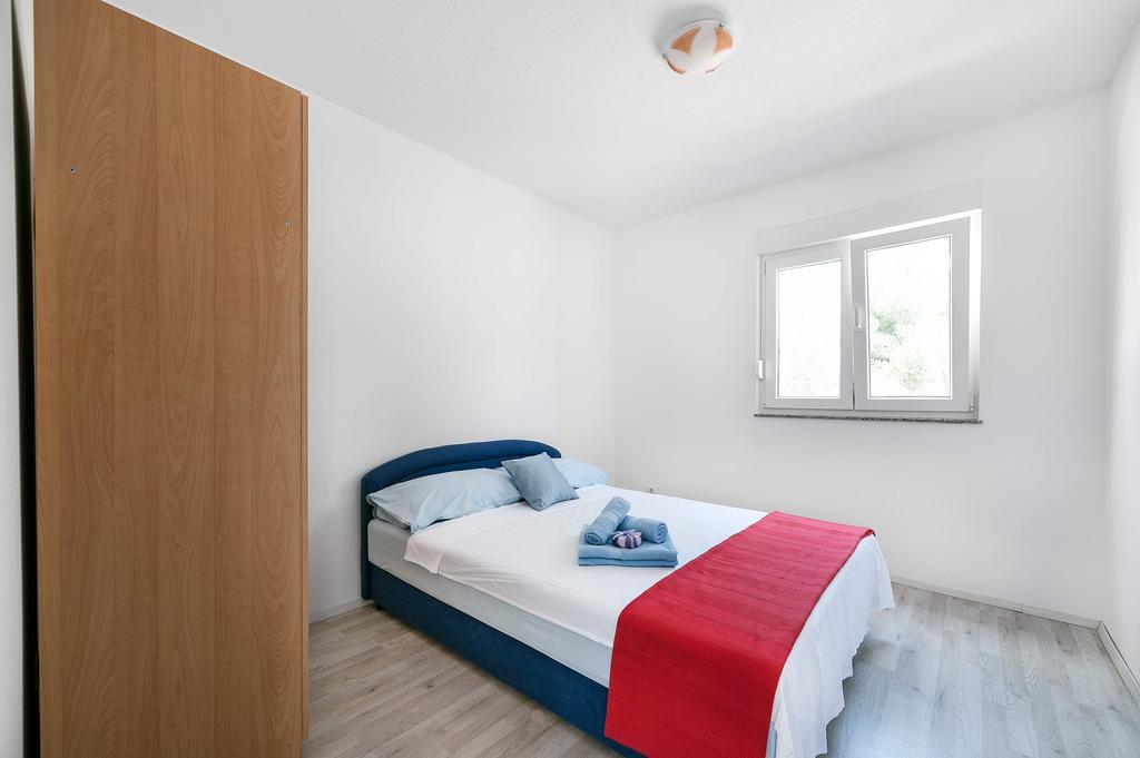Apartments Hrvoje Vodice Szoba fotó